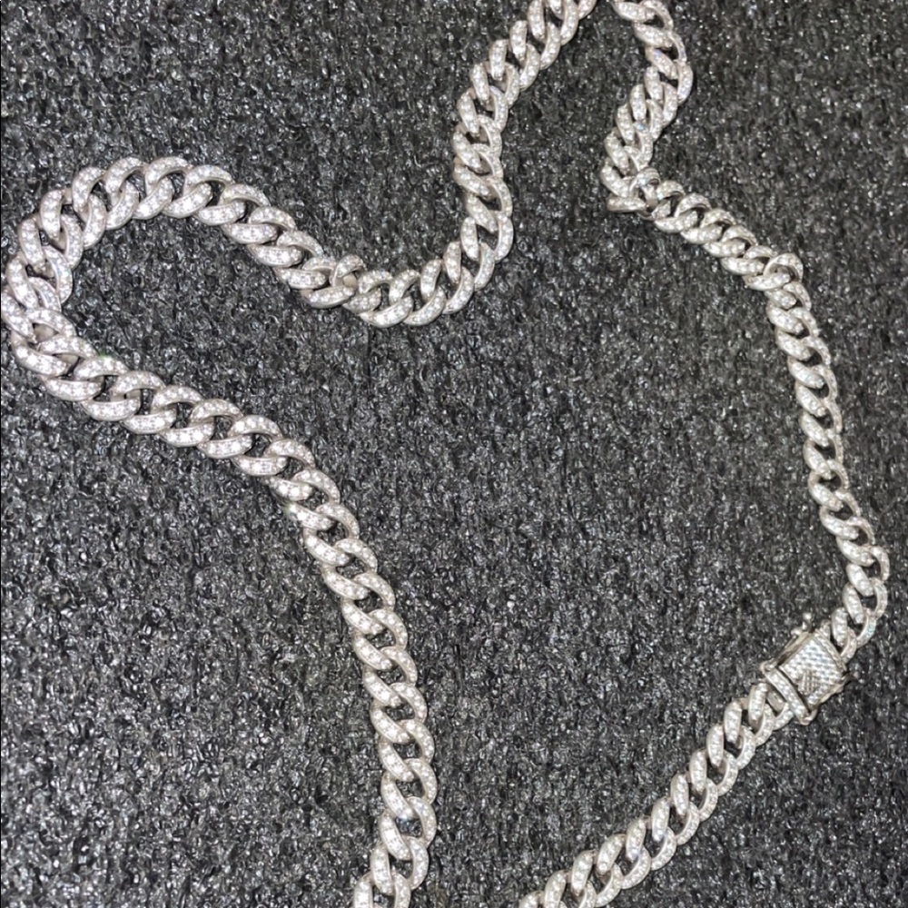 Sterling Silver 22” Cuban Link Chain Diamond Coated